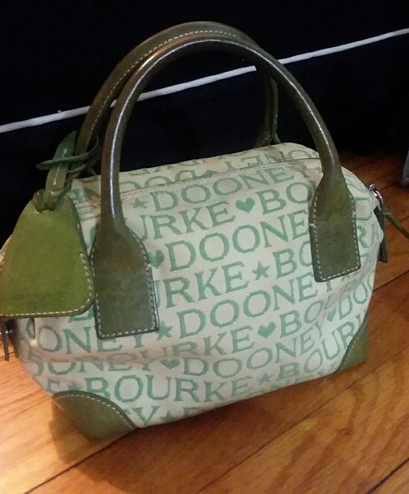 Vintage Dooney&Bourke bag